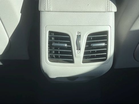 Used 2016 Hyundai Sonata Sport w/ Option Group 03 image 30