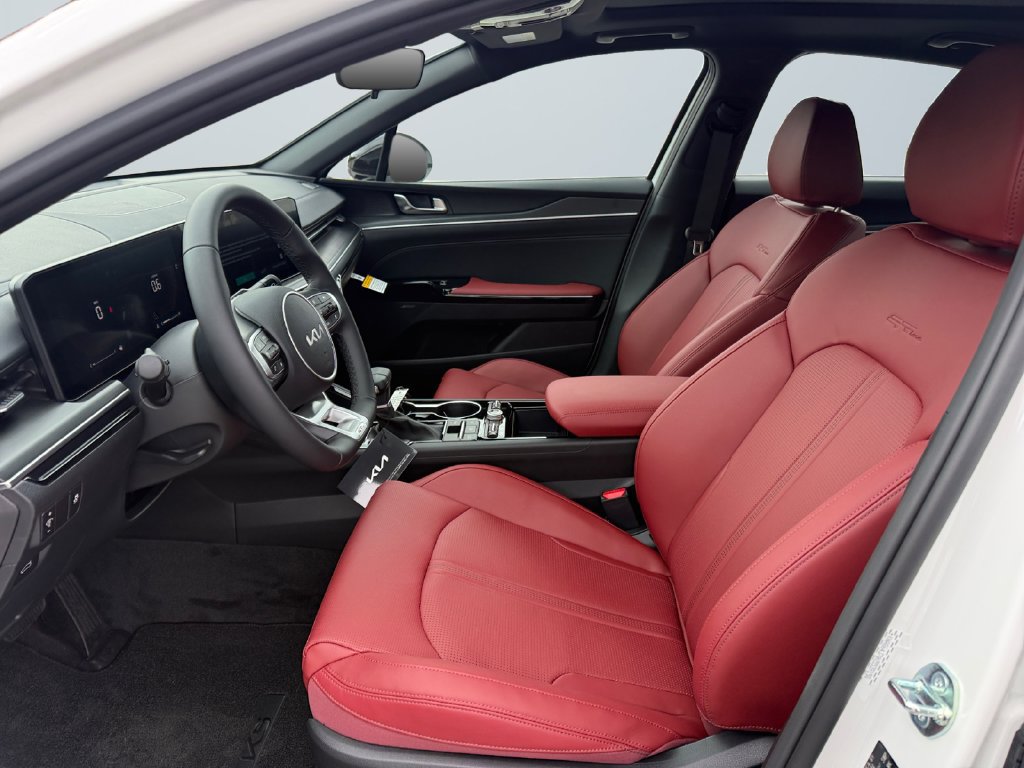 New 2027 Kia K5 GT-Line FWD image 9