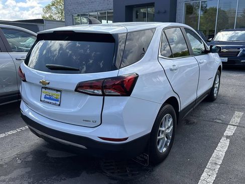 Used 2023 Chevrolet Equinox LT AWD/4WD image 3