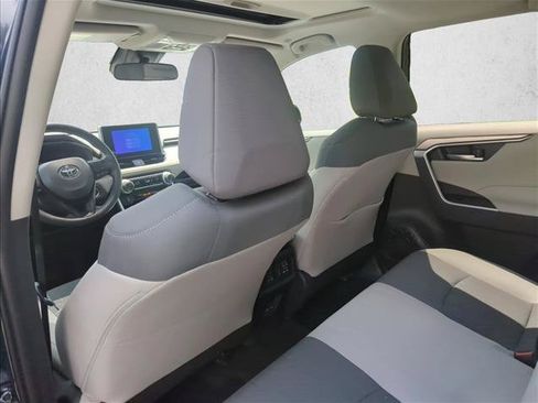 Certified 2025 Toyota RAV4 XLE w/ Convenience Package FWD image 23