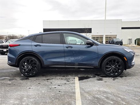 New 2026 Buick Envista Sport Touring image 9