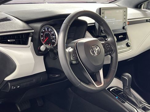 Used 2022 Toyota Corolla SE FWD image 11