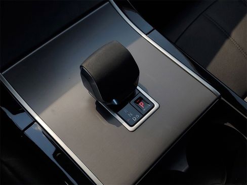 New 2026 Land Rover Range Rover Evoque S image 28