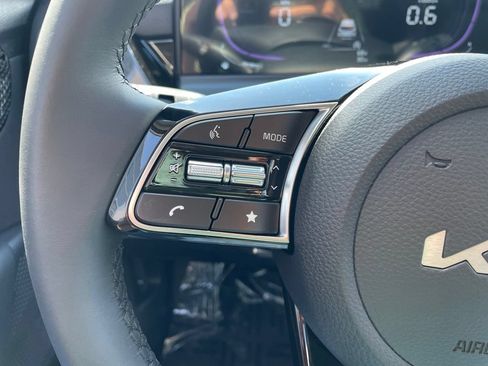 New 2026 Kia Seltos S AWD/4WD image 24