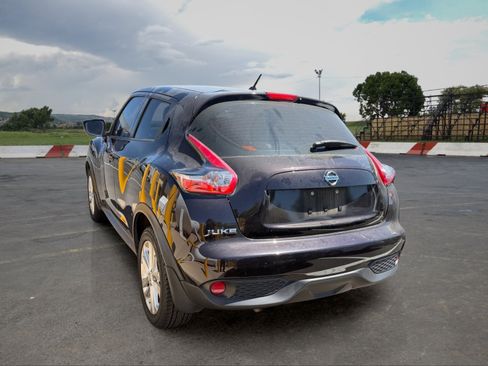 Used 2016 Nissan Juke S FWD image 4