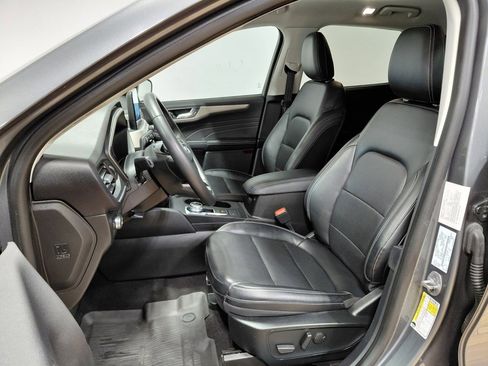 Certified 2022 Ford Escape SEL image 4