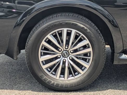 Used 2024 Nissan Armada SL RWD image 11