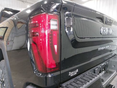 New 2026 GMC Sierra 3500 Denali Ultimate image 33