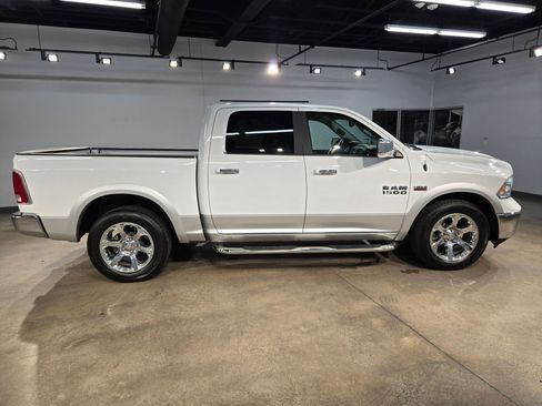 Used 2017 RAM 1500 Laramie image 8