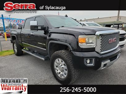Used 2016 GMC Sierra 2500 Denali w/ Duramax Plus Package