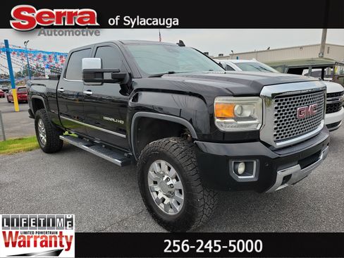 Used 2016 GMC Sierra 2500 Denali w/ Duramax Plus Package AWD/4WD image 1