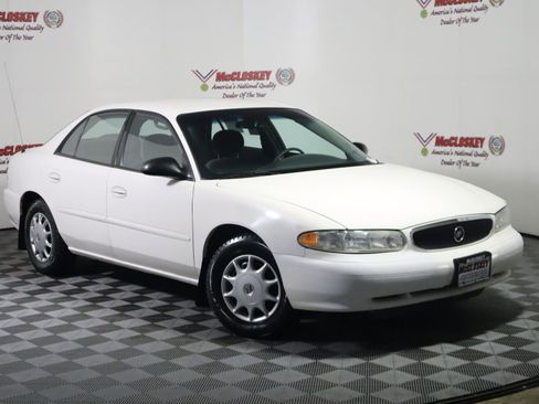 Used 2003 Buick Century Custom image 2