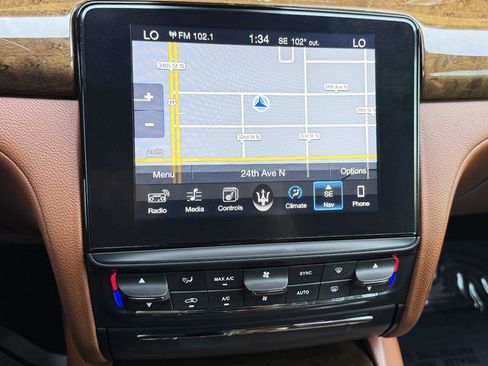 Used 2017 Maserati Quattroporte S image 25