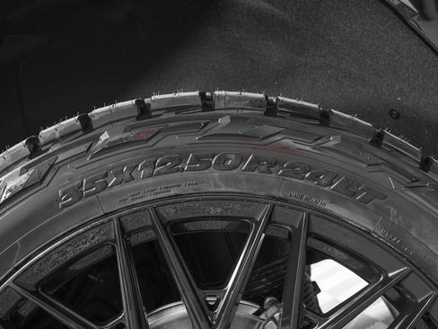 Used 2026 GMC Yukon XL Denali Ultimate image 40