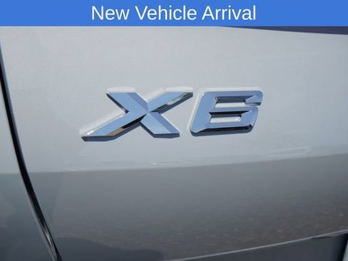 Used 2025 BMW X6 xDrive40i w/ Premium Package AWD/4WD image 16