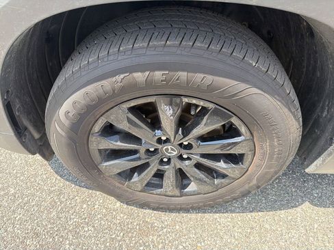 Used 2025 MAZDA CX-50 AWD 2.5 S w/ Premium Package image 11