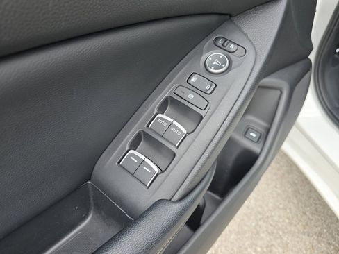 Used 2018 Honda Accord Sport image 26