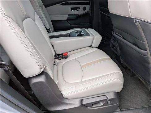 Certified 2024 Honda Pilot EX-L image 20