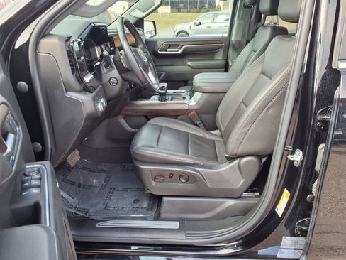 Used 2023 GMC Sierra 1500 SLT image 15