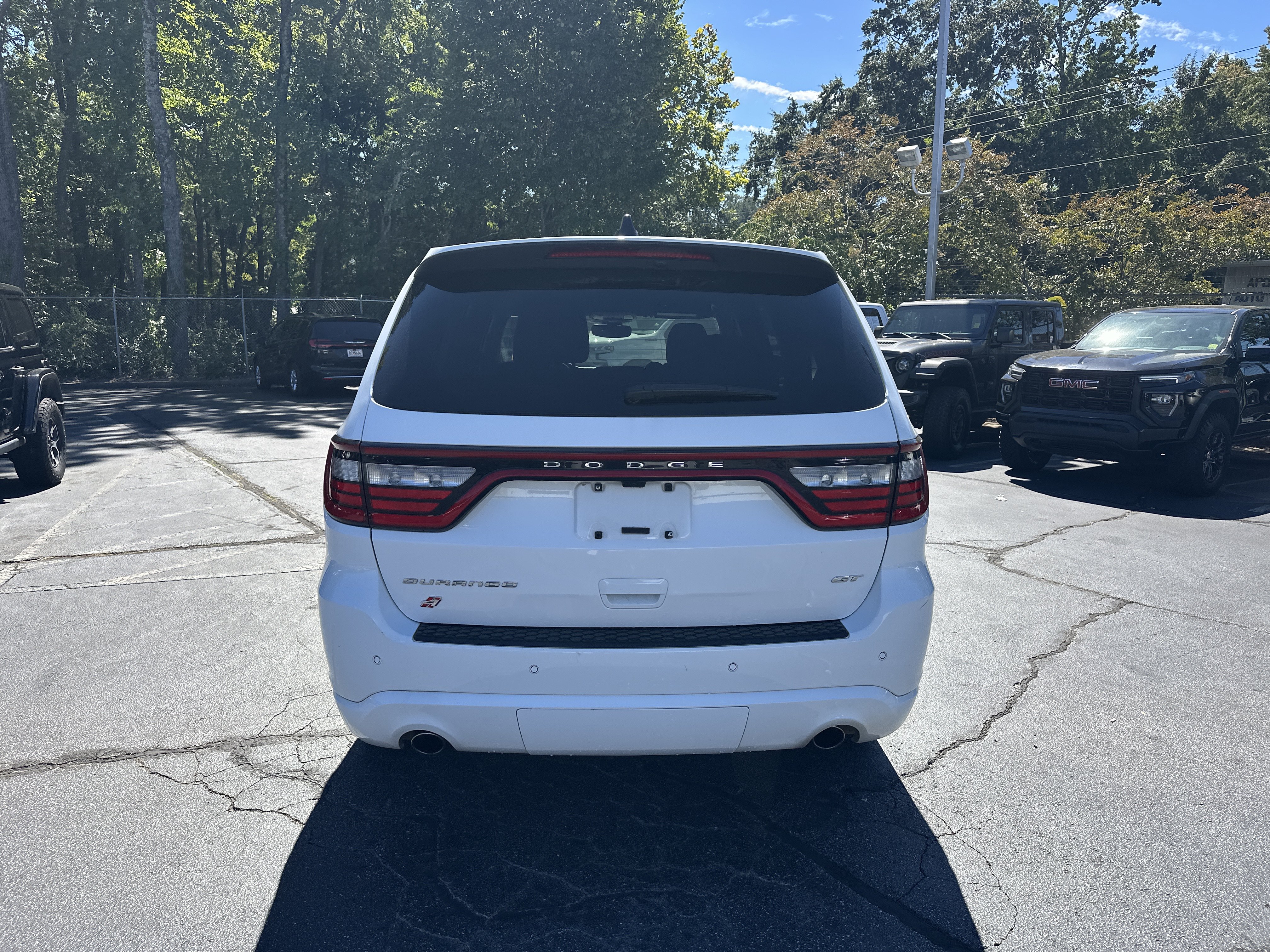 Used 2025 Dodge Durango GT AWD/4WD image 7