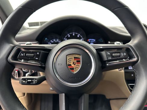 Used 2026 Porsche Macan AWD/4WD image 25