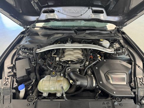 Used 2020 Ford Mustang GT Premium w/ GT Performance Package RWD image 33