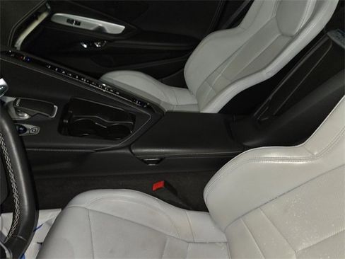 Used 2023 Chevrolet Corvette Stingray Convertible w/ Z51 Performance Package image 20