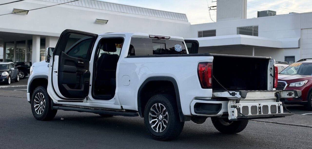 Used 2021 GMC Sierra 1500 AT4 w/ Technology Package AWD/4WD image 30