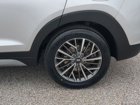 Used 2019 Hyundai Tucson Ultimate w/ Cargo Package FWD image 10
