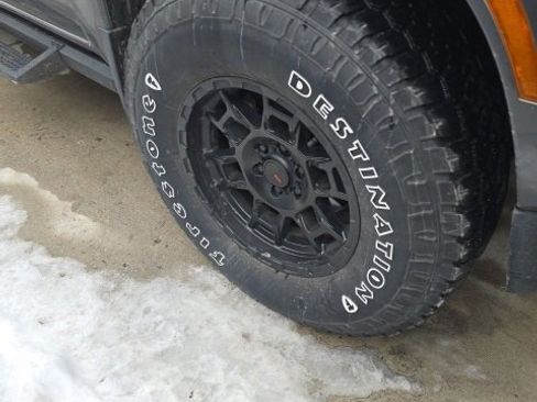 Used 2022 Nissan Frontier S w/ Technology Package image 2