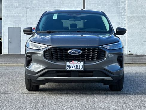 Used 2025 Ford Escape Active image 10