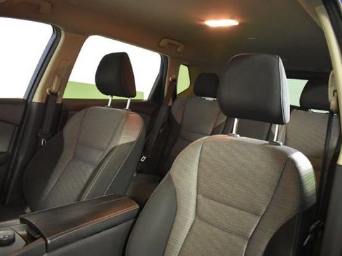 Used 2023 Nissan Rogue SV AWD/4WD image 10