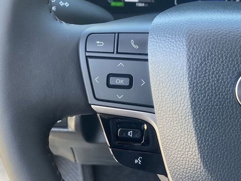 Certified 2026 Toyota Camry XLE FWD image 28