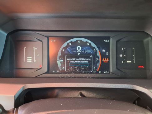 Used 2025 Toyota Tacoma SR5 AWD/4WD image 18