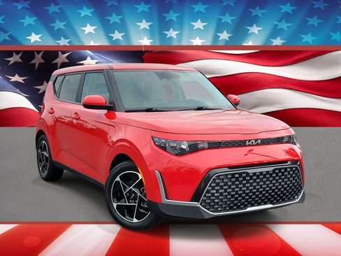 Used 2023 Kia Soul EX FWD image 1