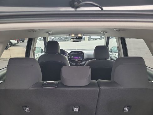 Used 2025 Kia Soul LX w/ LX Technology Package image 25