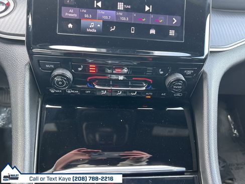 Used 2024 Jeep Grand Cherokee L Laredo image 31