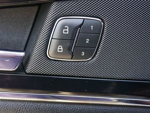 Used 2022 Lincoln Nautilus Reserve FWD image 13