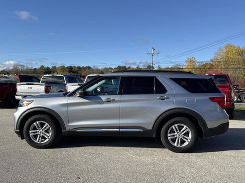 Used 2021 Ford Explorer XLT w/ Class III Trailer Tow Package image 2