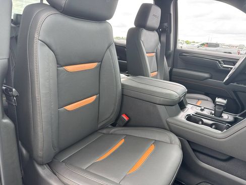 New 2026 GMC Sierra 1500 AT4 w/ AT4 Premium Package AWD/4WD image 37
