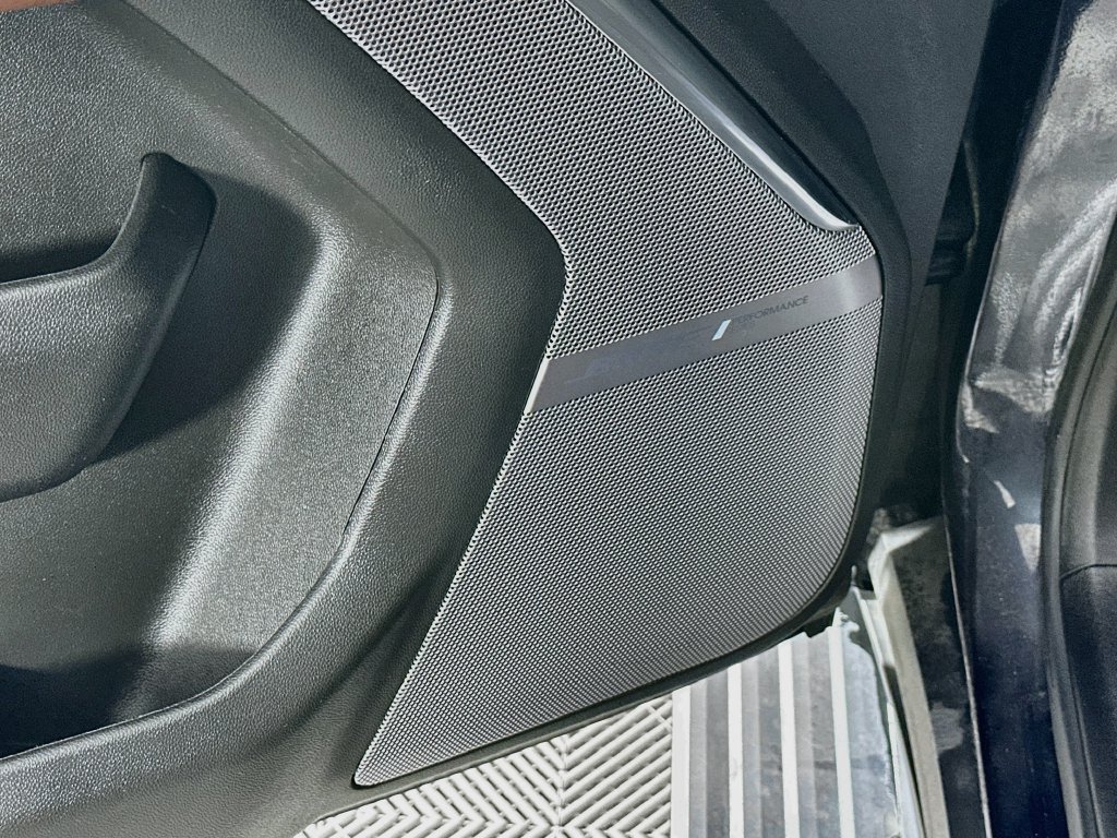Used 2024 GMC Yukon Denali Ultimate w/ LPO, Floor Liner Package AWD/4WD image 28