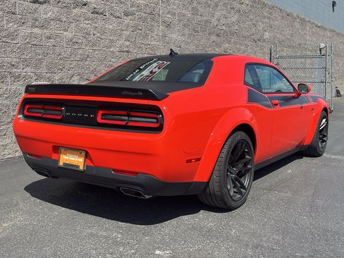 Used 2023 Dodge Challenger R/T Scat Pack RWD image 6