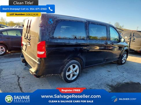Used 2018 Mercedes-Benz Metris Passenger image 4