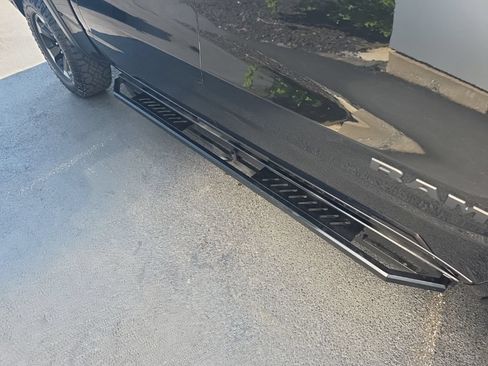 Used 2022 RAM 1500 Rebel w/ Level 1 Equipment Group AWD/4WD image 5