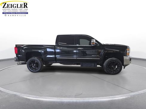 Used 2016 Chevrolet Silverado 2500 LTZ w/ Duramax Plus Package AWD/4WD image 4