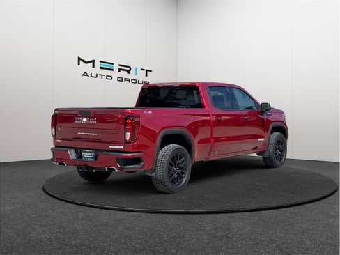 Used 2021 GMC Sierra 1500 Elevation w/ X31 Off-Road Package AWD/4WD image 9