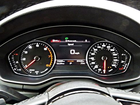 Used 2021 Audi A5 2.0T Premium image 16