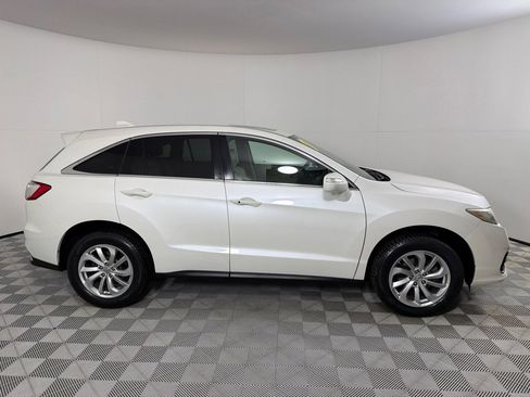 Used 2016 Acura RDX AWD image 4