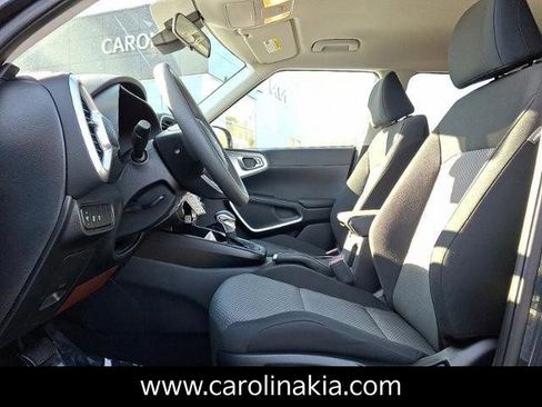 New 2025 Kia Soul LX image 6