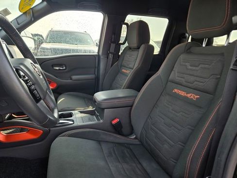 Used 2023 Nissan Frontier PRO-4X w/ Pro Convenience Package image 26